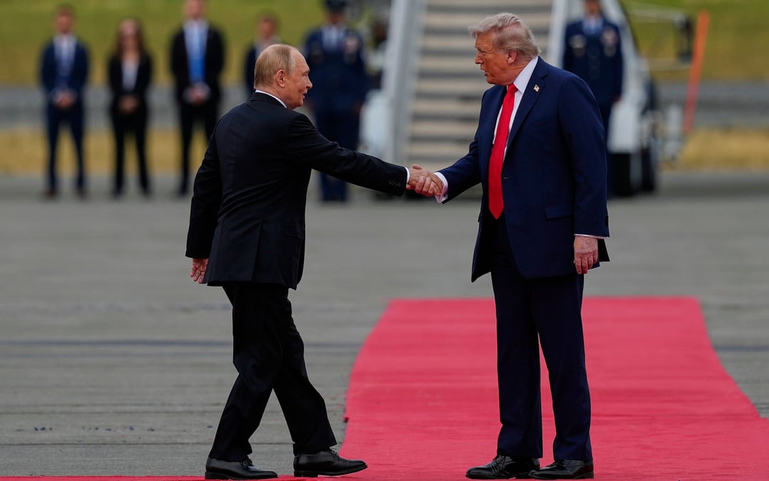Trump speaks with Putin as he considers Ukraine’s push for long-range missiles