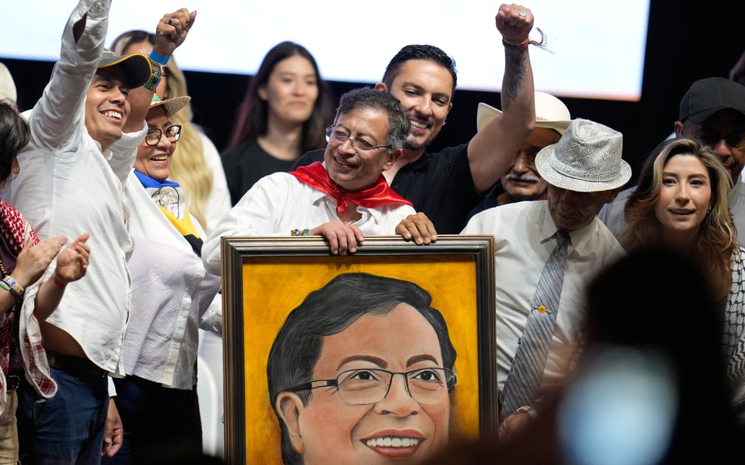 Trump calls Colombia’s Petro an ‘illegal drug leader’ and announces an end to US aid to the country