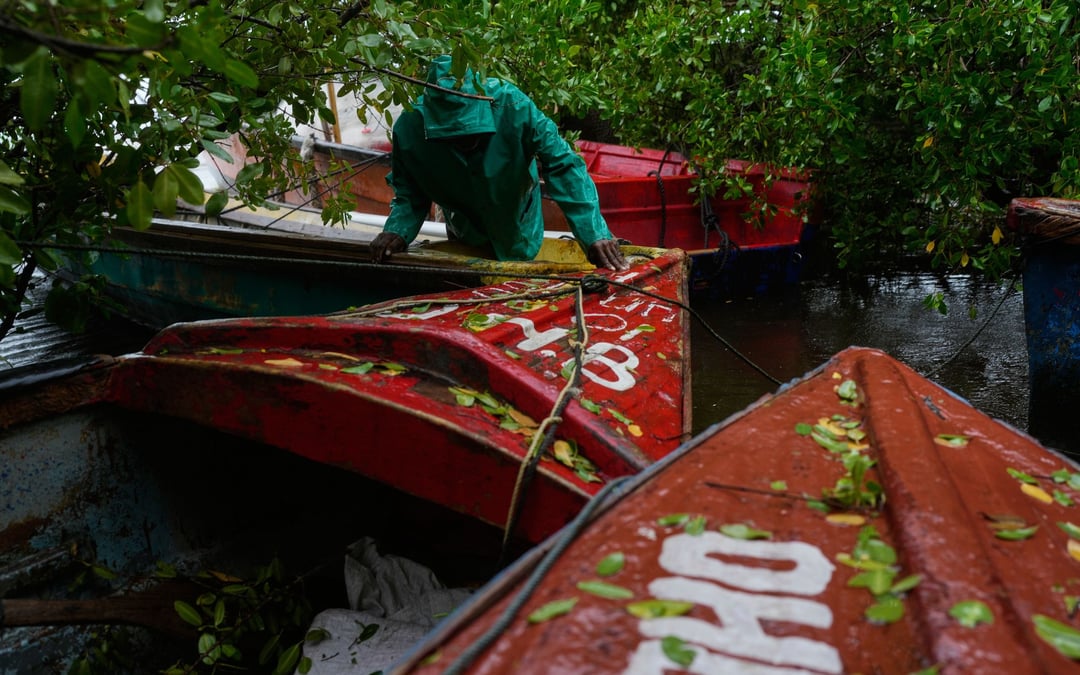 Hurricane Melissa bears down on Jamaica as possibly the island’s strongest recorded storm
