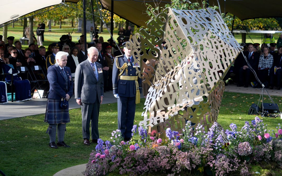 King honors LGBTQ military personnel at new UK memorial
