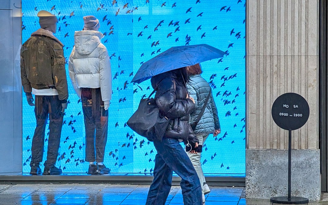 European Central Bank holds rates steady as eurozone growth limps along