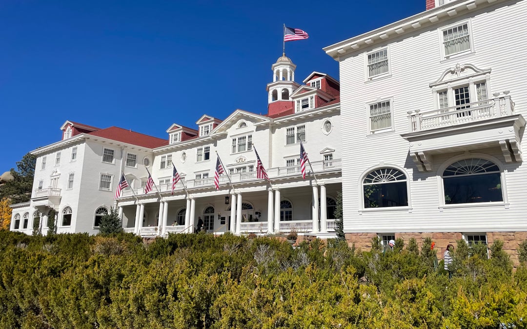 There never was an Overlook Hotel, but fans of ‘The Shining’ still flock here