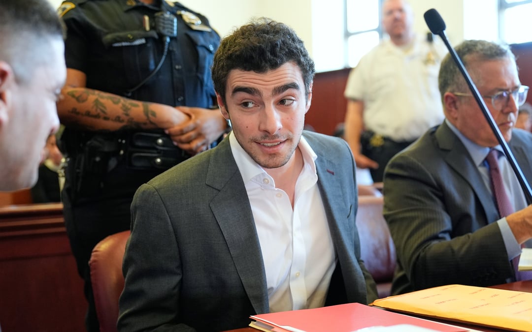 Luigi Mangione faces uphill battle after marathon evidence hearing