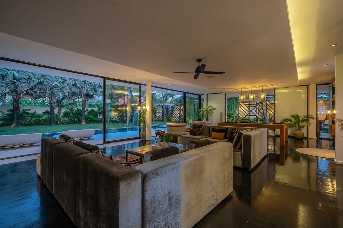 Bull House bali