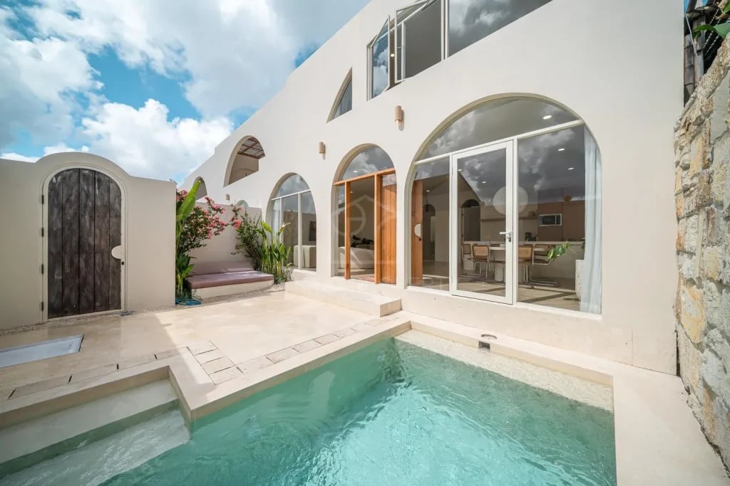 3 Bedroom Villa in Bingin with Elegant Mediterranean Design, Walking Distance to the Beach