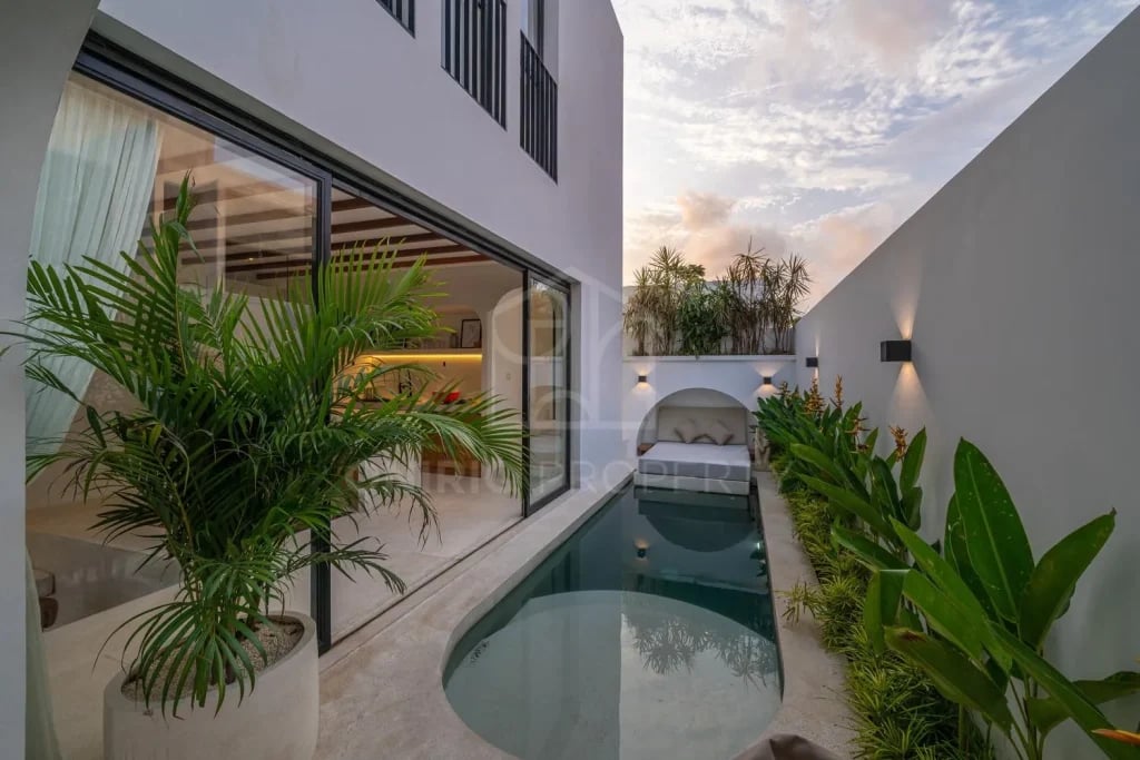 Villas for Sale in Babakan