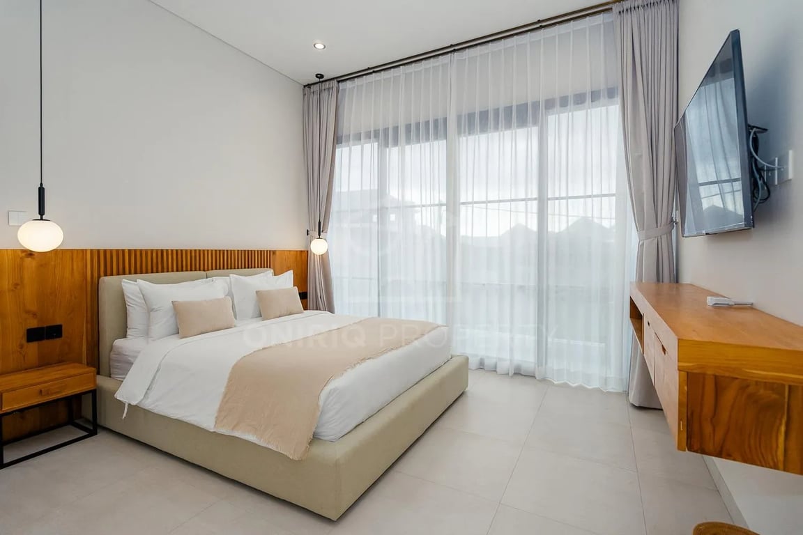Oniriq Property