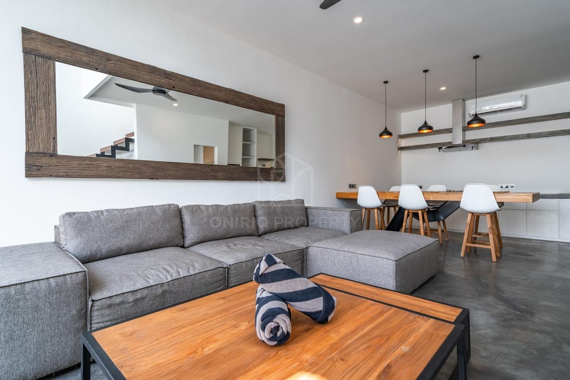 Oniriq Property