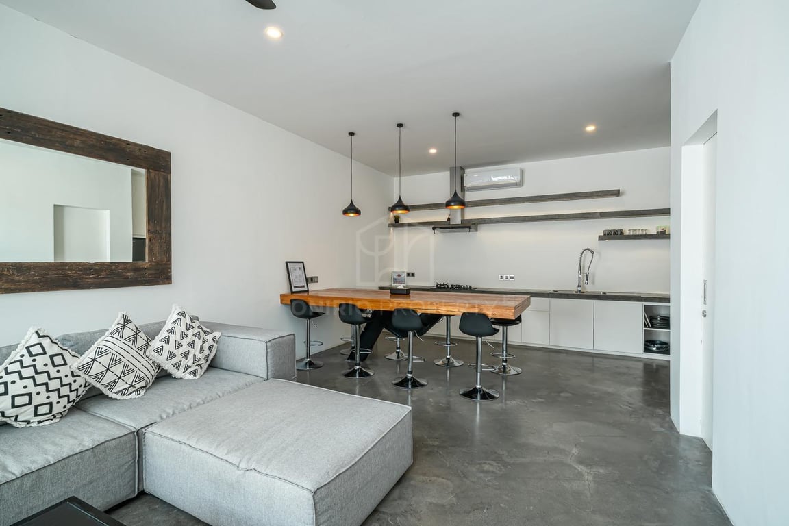 Oniriq Property