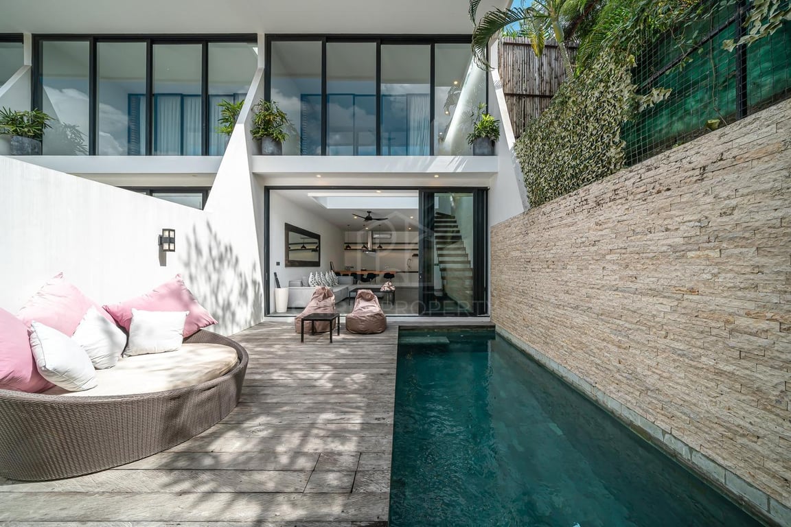 Oniriq Property