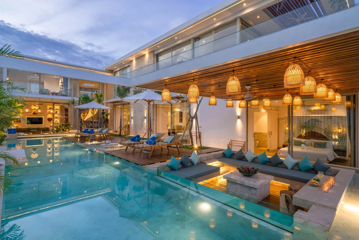 Oniriq Property