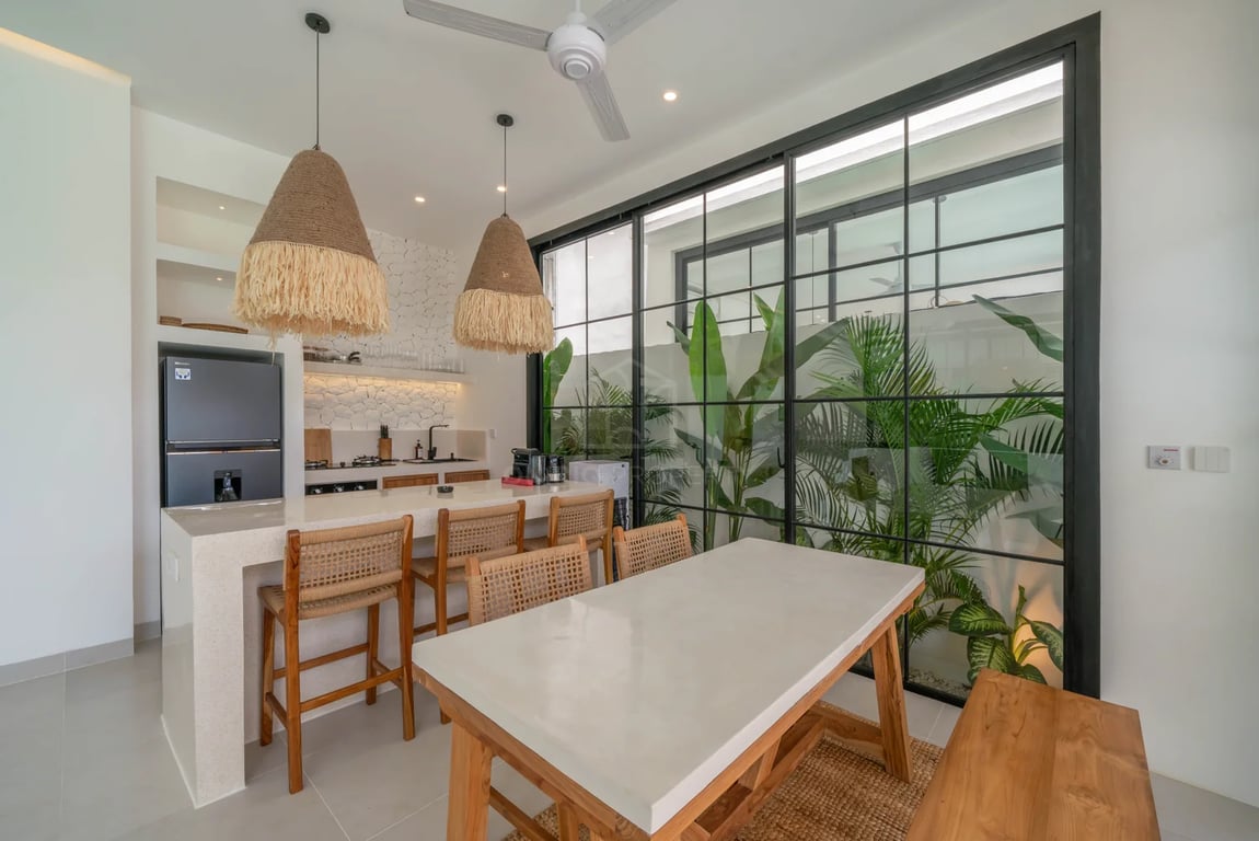 Oniriq Property