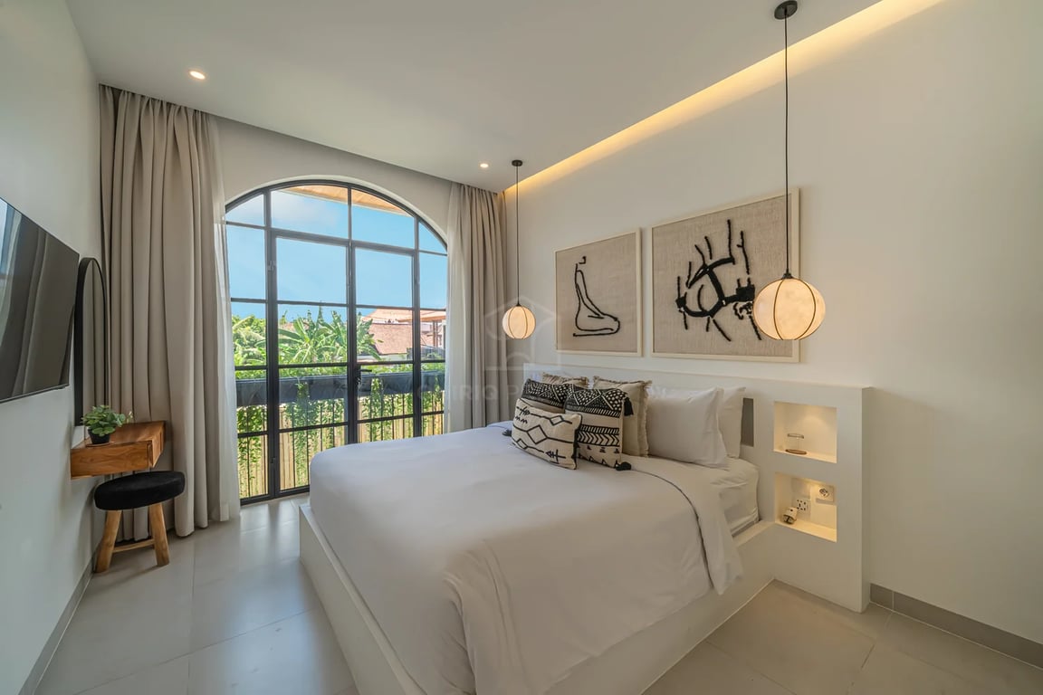 Oniriq Property