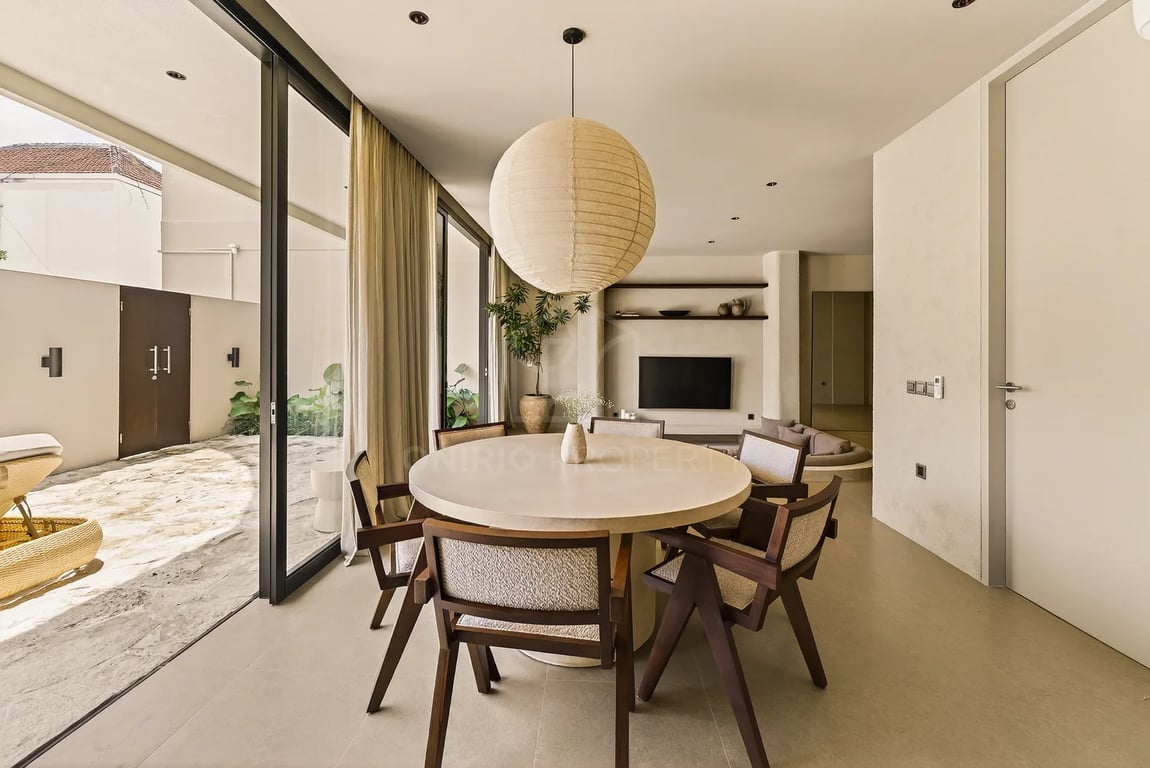 Oniriq Property