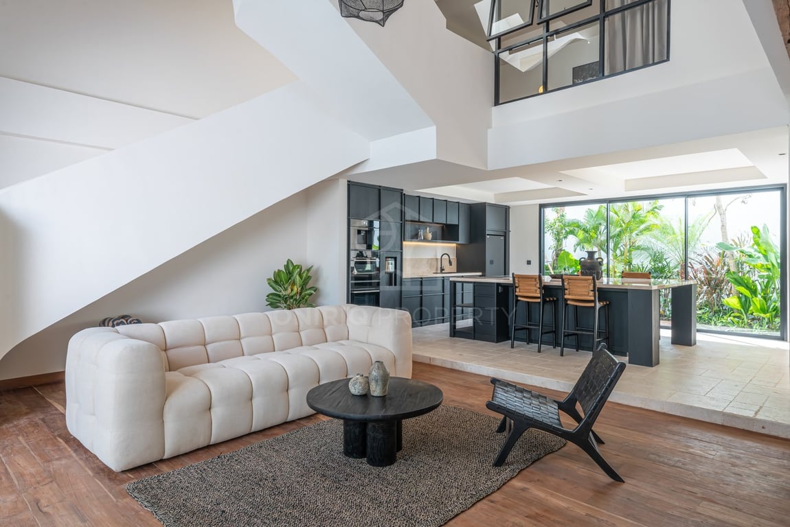 Oniriq Property