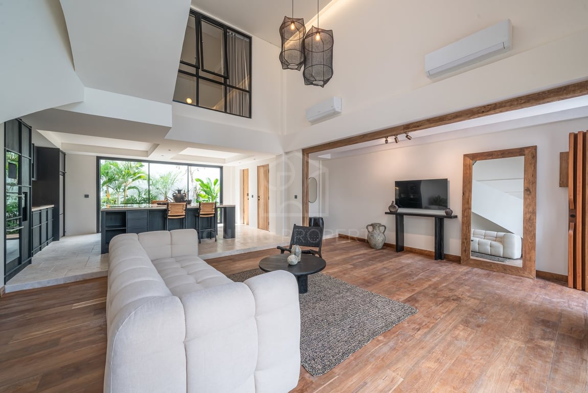 Oniriq Property