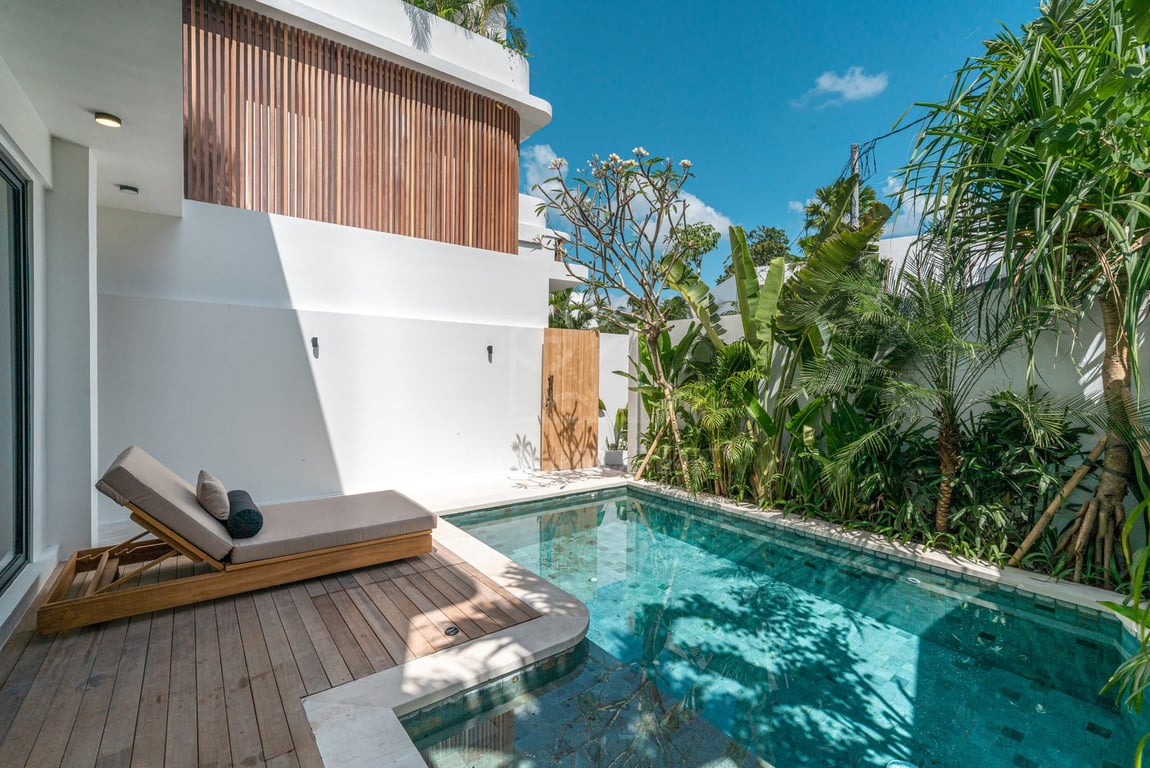 Oniriq Property
