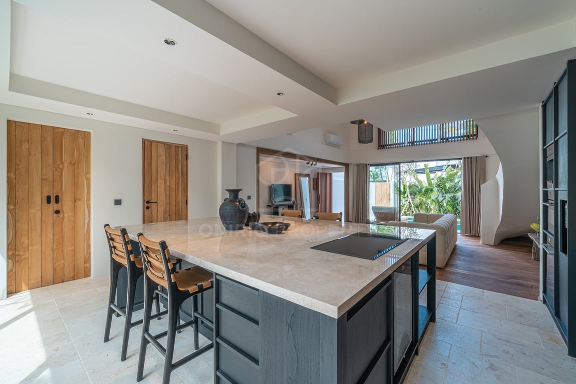 Oniriq Property