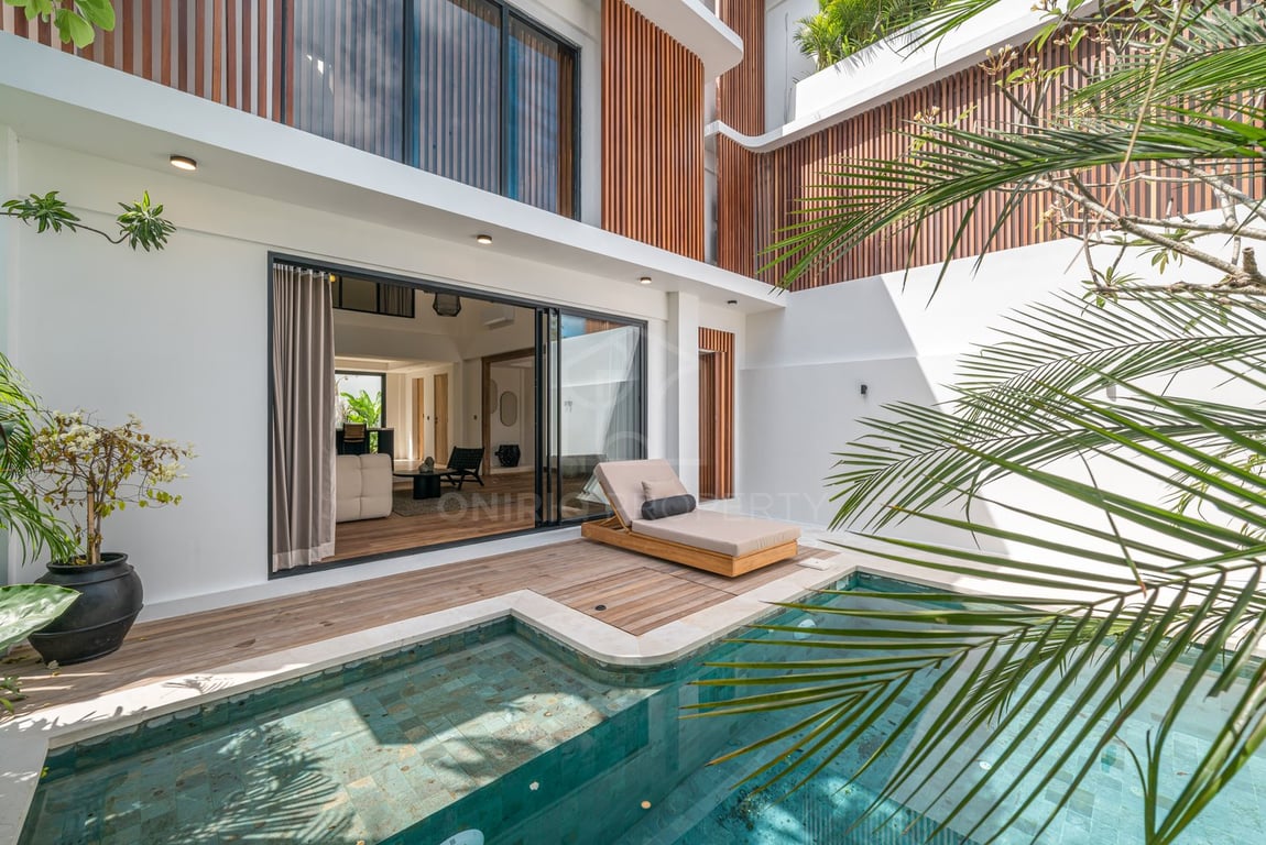 Oniriq Property
