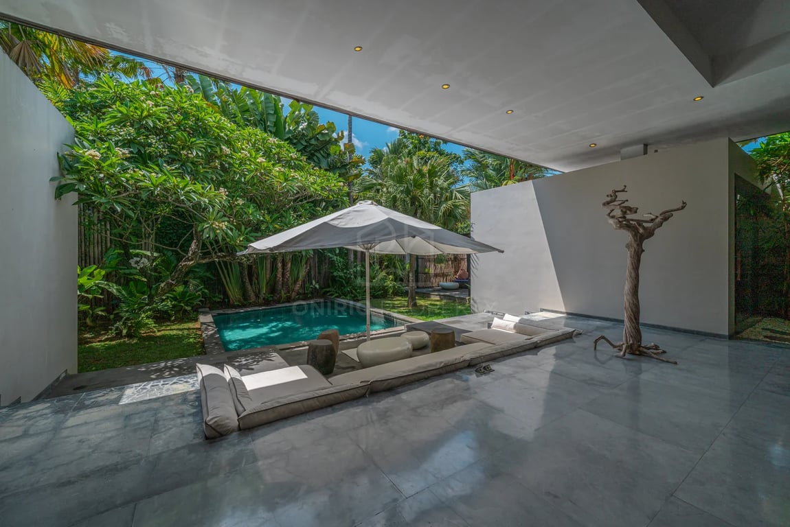 Oniriq Property