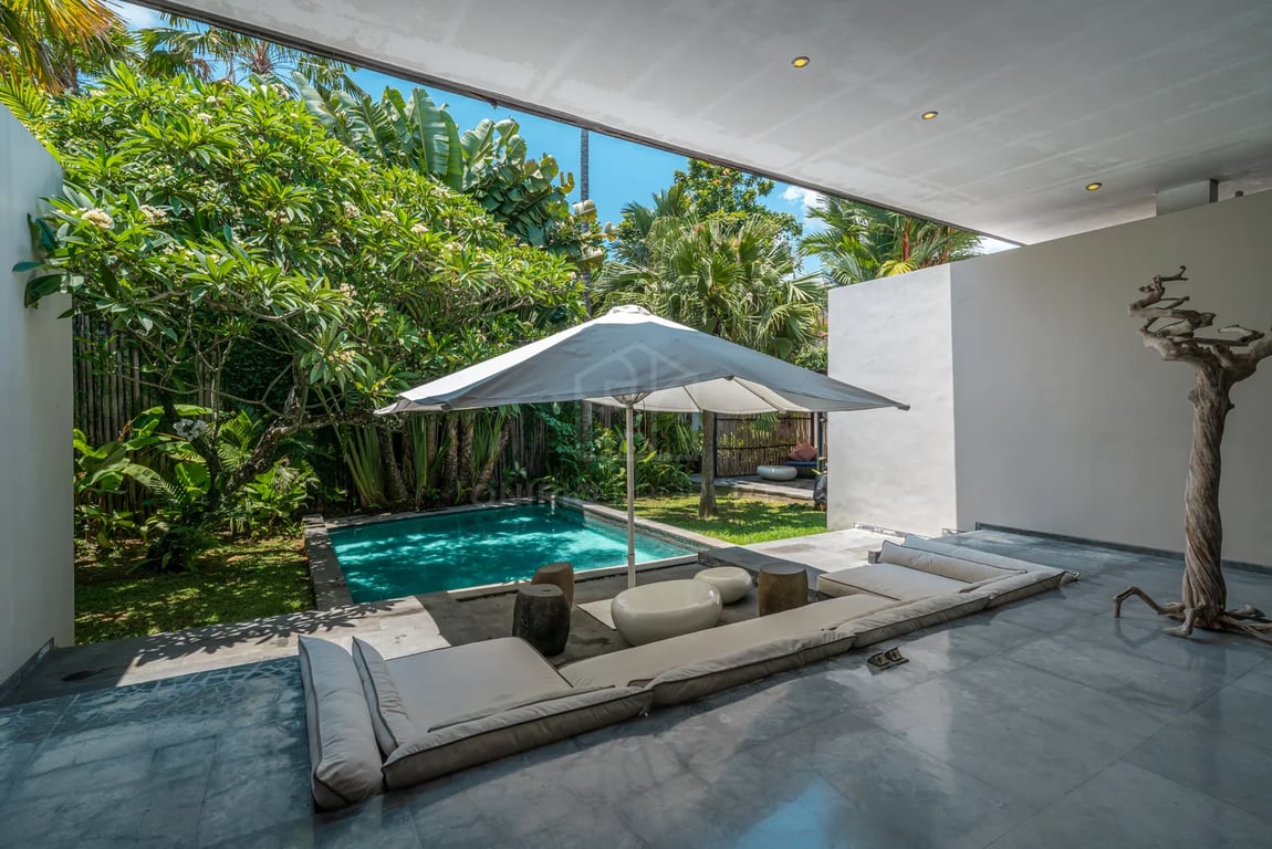 Oniriq Property