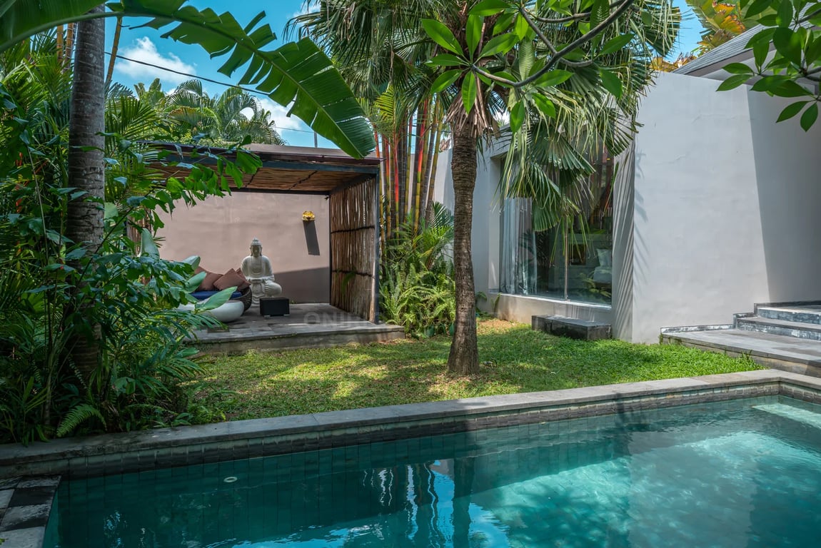 Oniriq Property