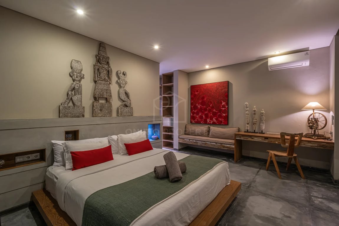 Oniriq Property