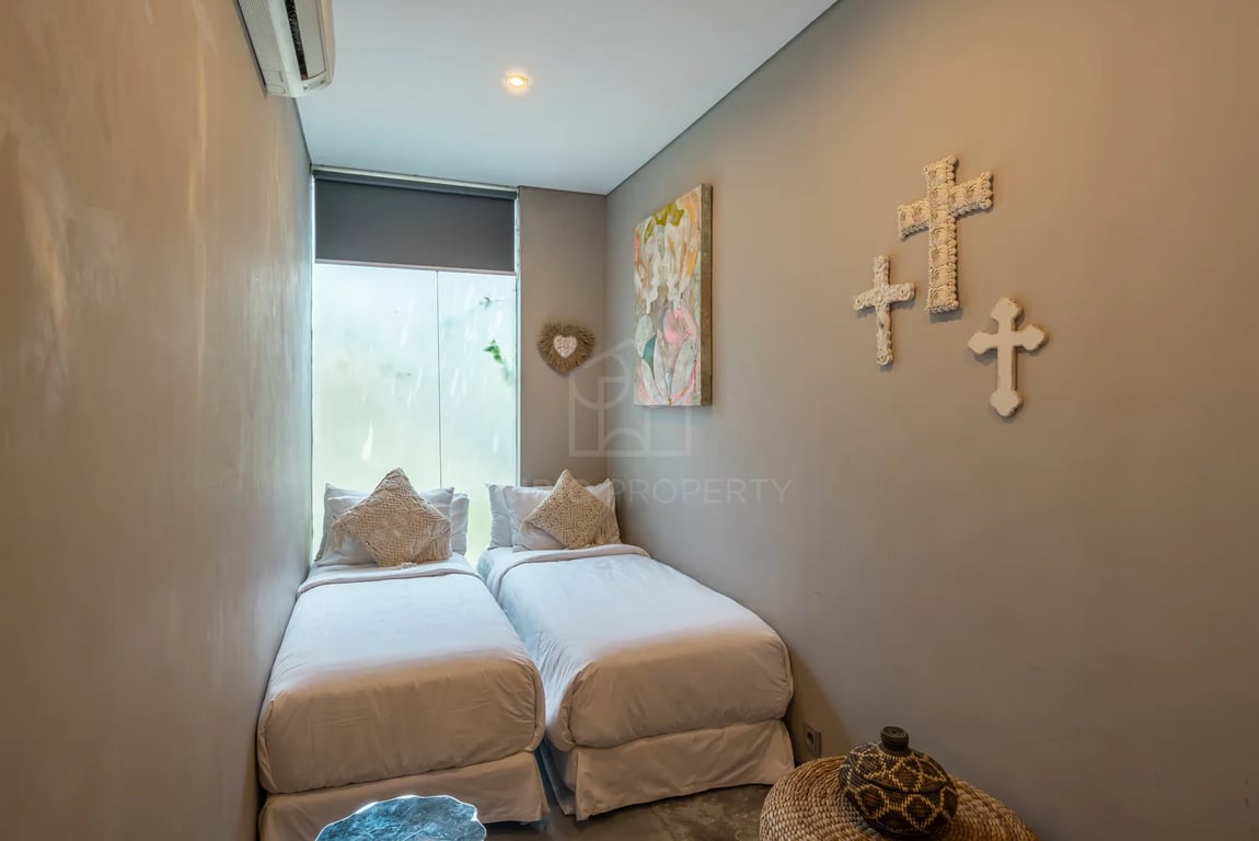 Oniriq Property