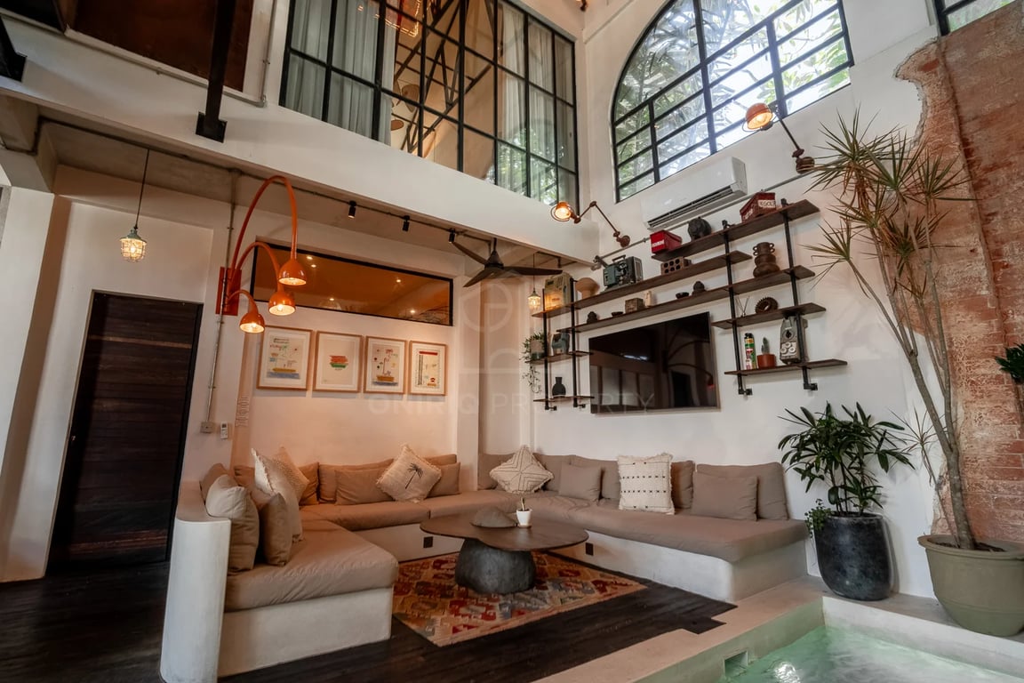Oniriq Property