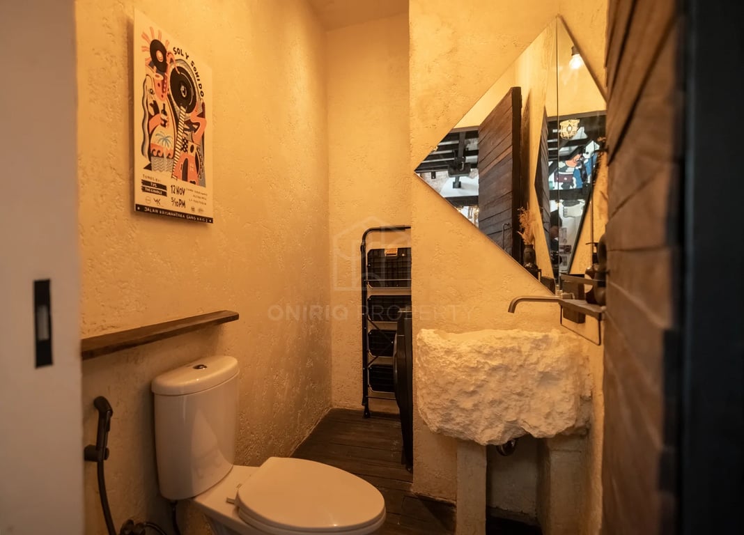 Oniriq Property