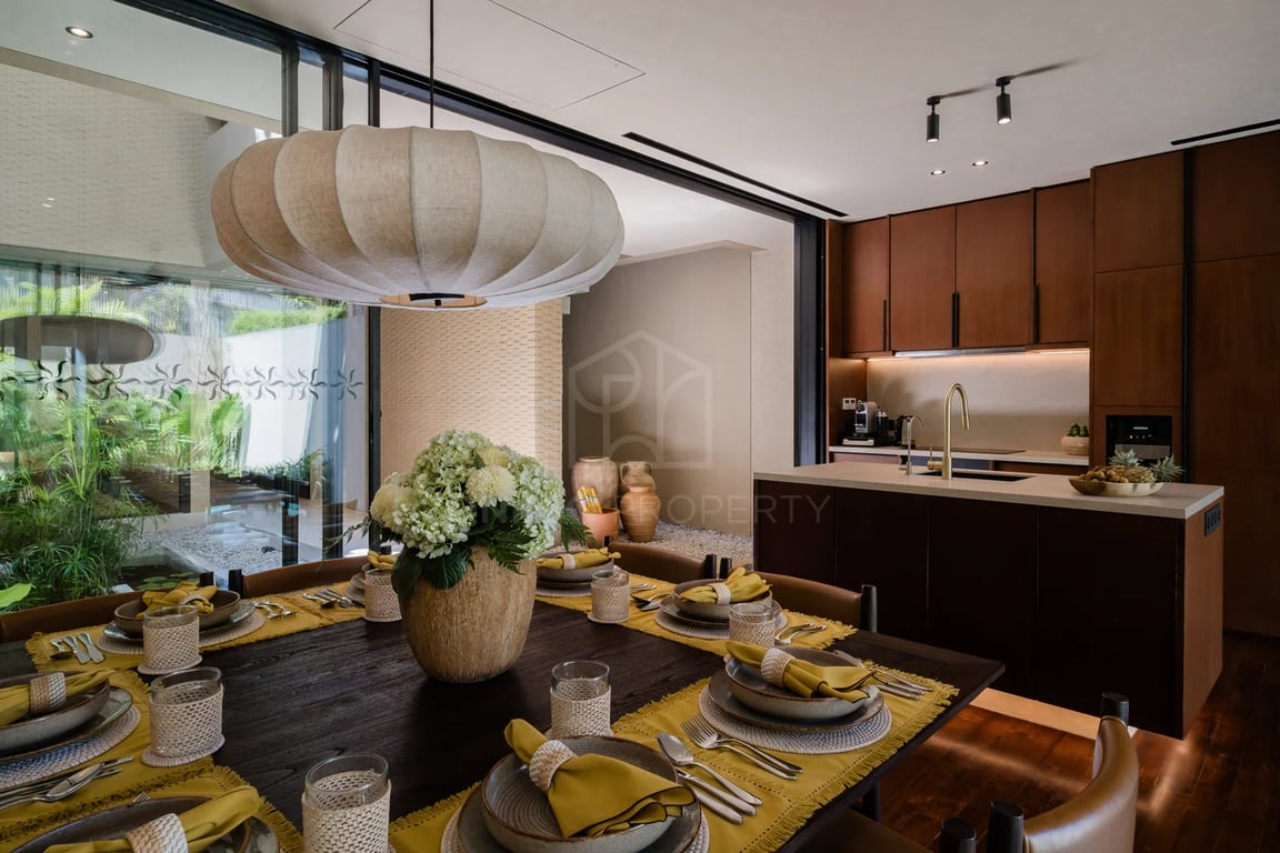 Oniriq Property