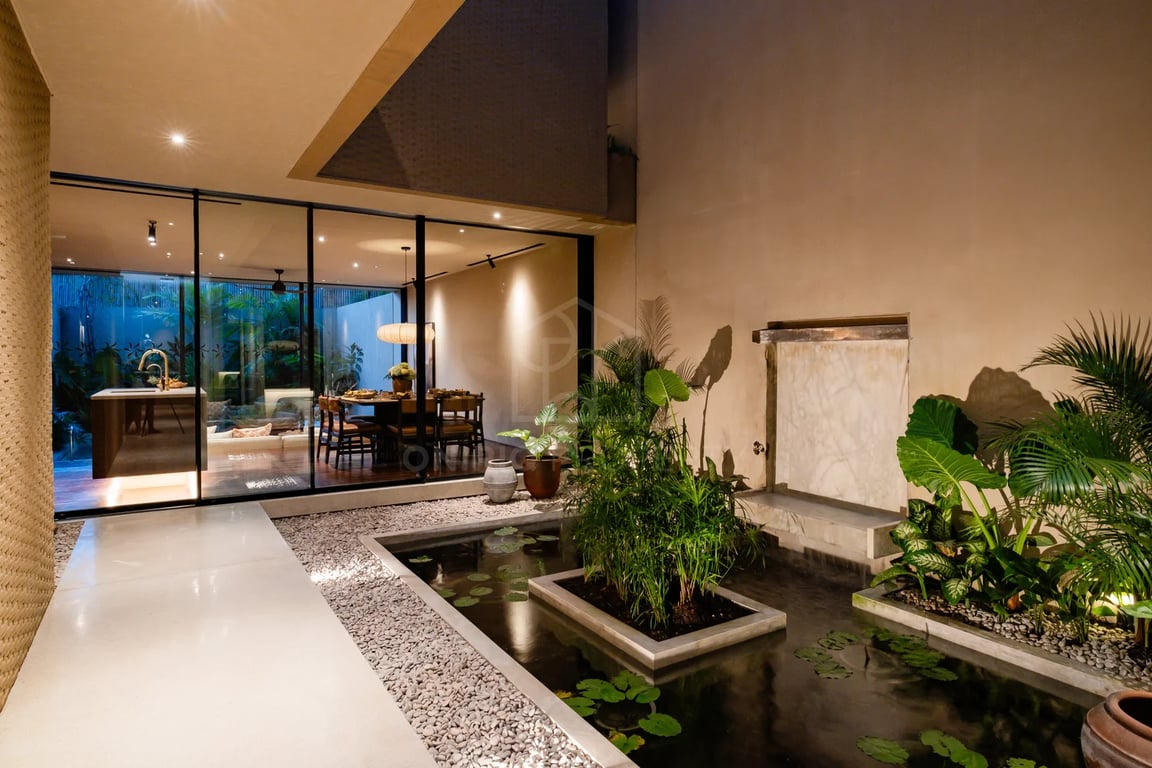 Oniriq Property