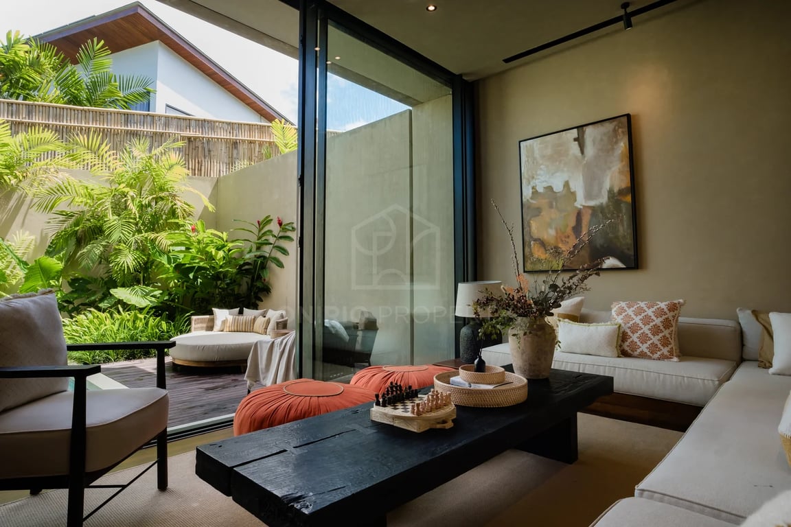 Oniriq Property