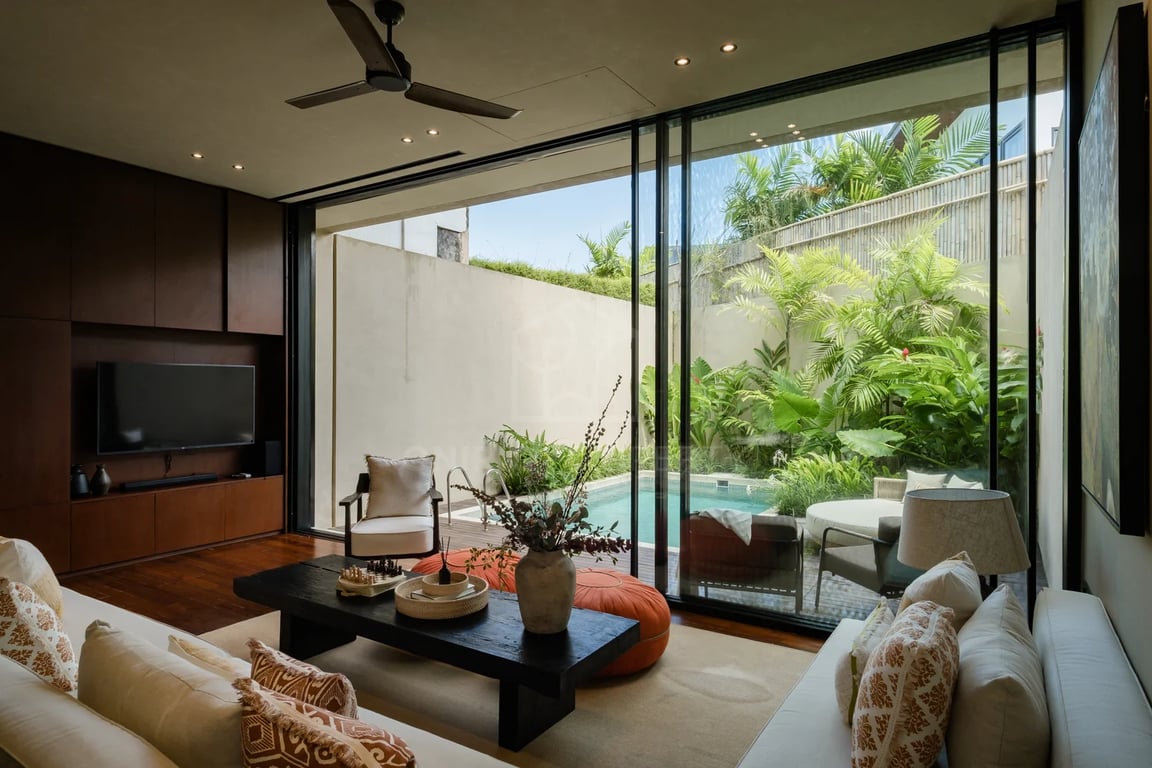 Oniriq Property