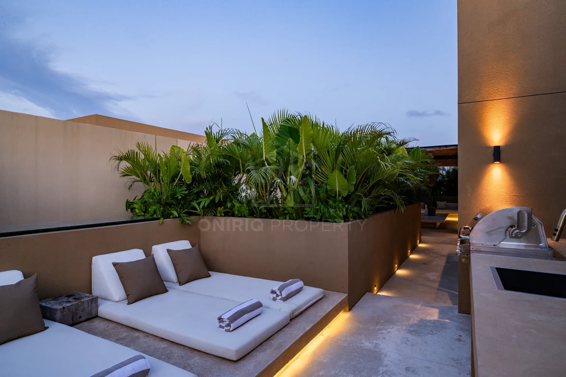 Oniriq Property