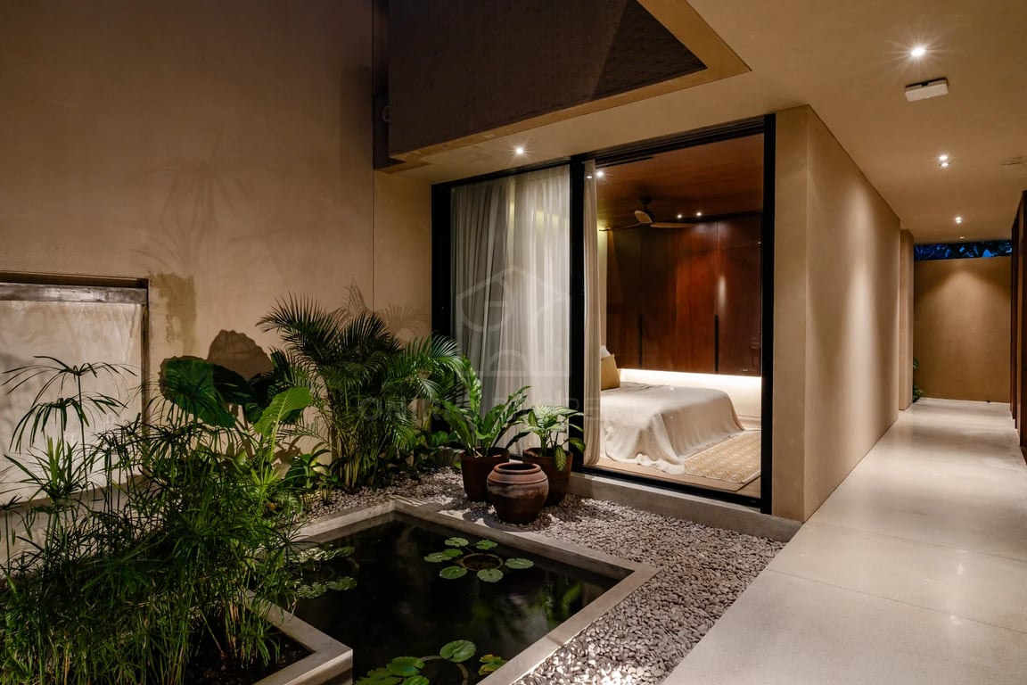 Oniriq Property