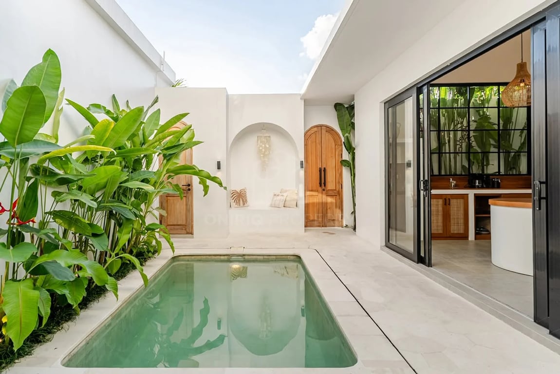 Oniriq Property
