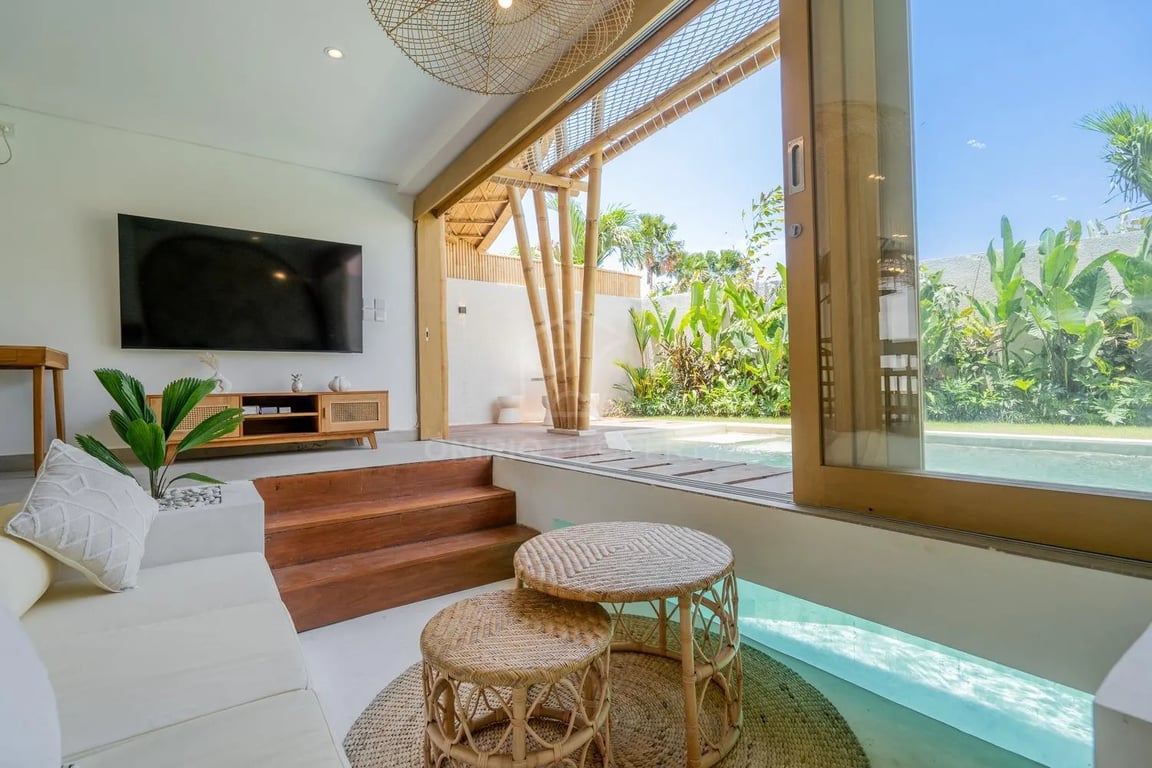 Oniriq Property