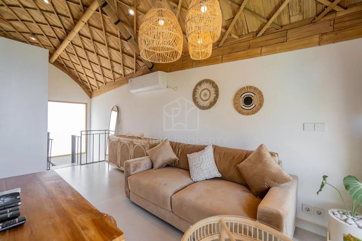 Oniriq Property