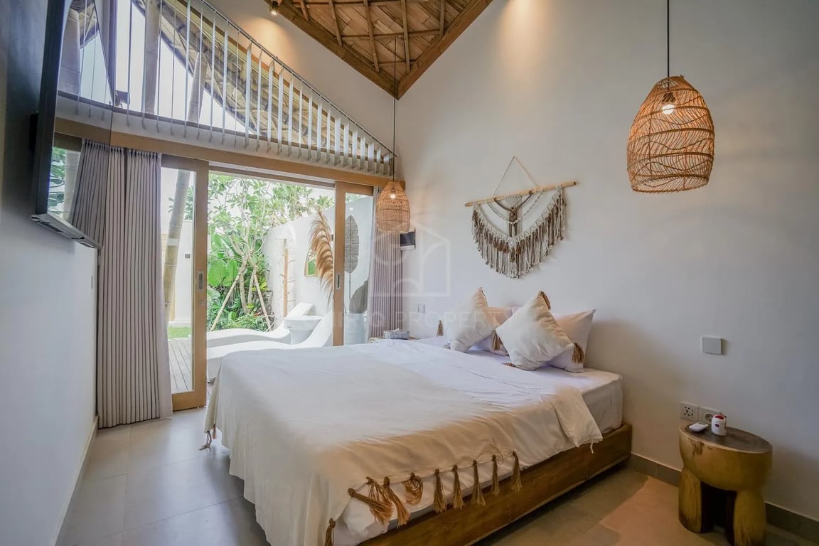 Oniriq Property