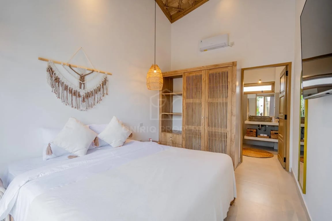Oniriq Property