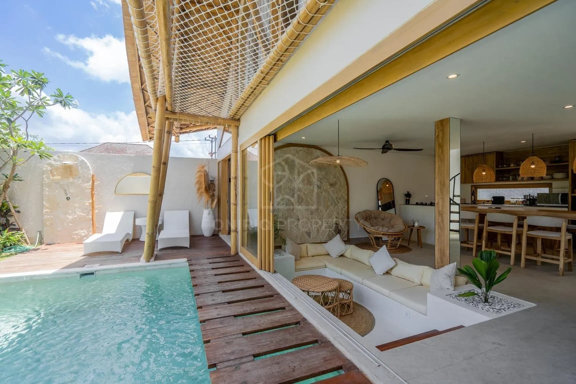 Oniriq Property