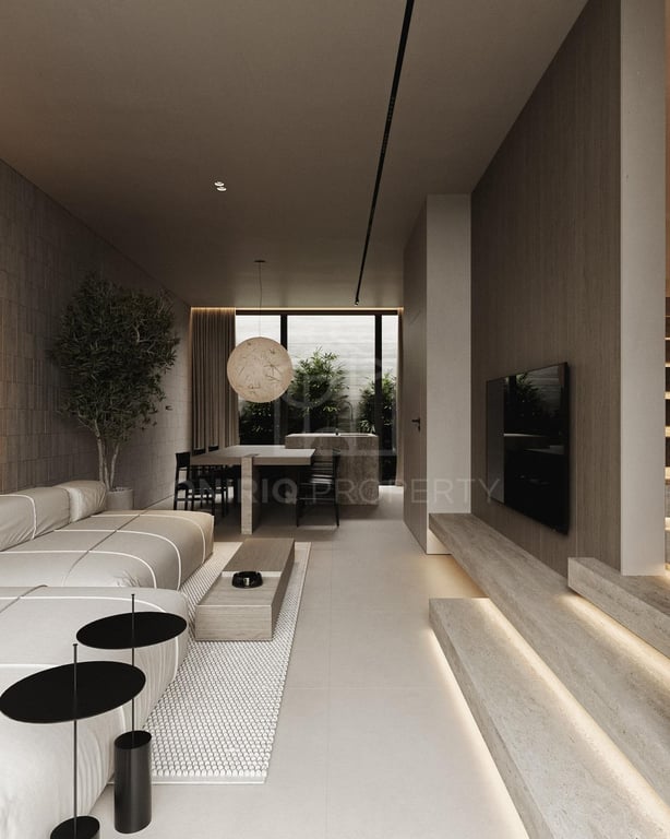 Oniriq Property