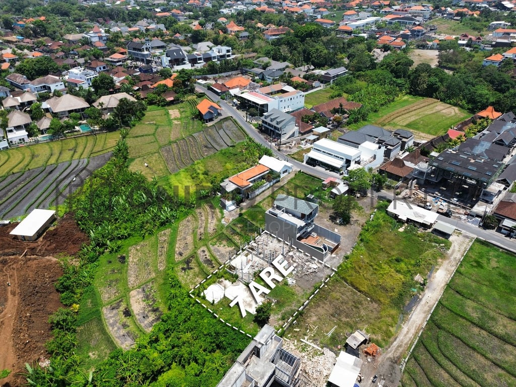 Oniriq Property