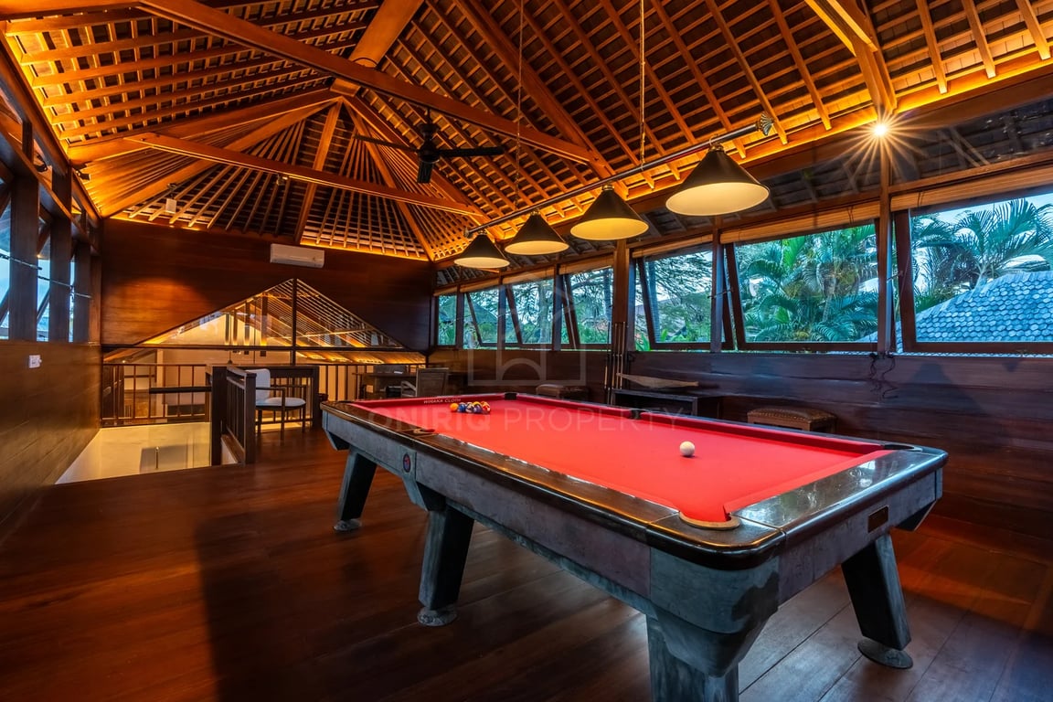Oniriq Property