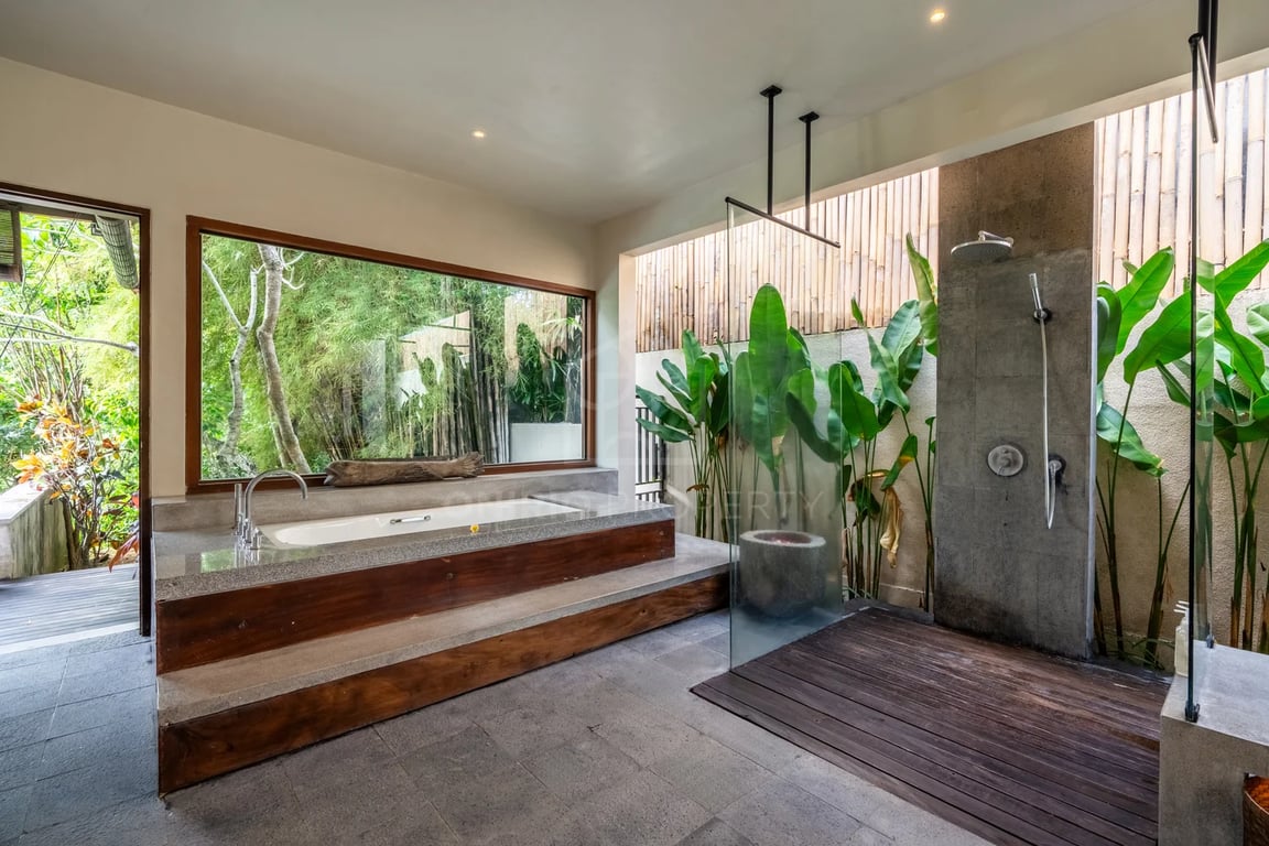 Oniriq Property