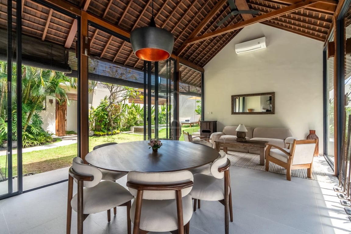 Oniriq Property
