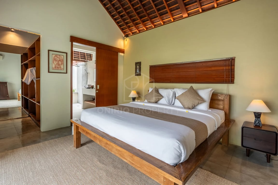 Oniriq Property