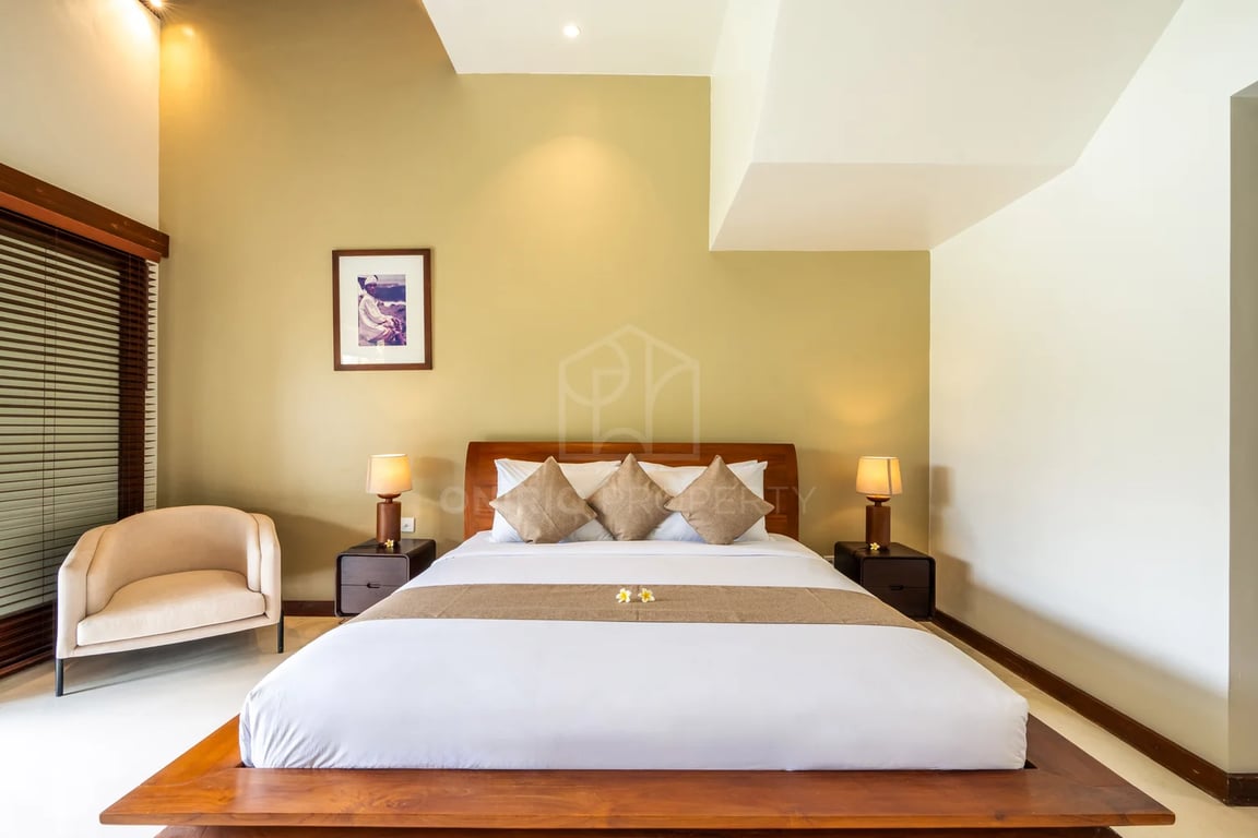 Oniriq Property