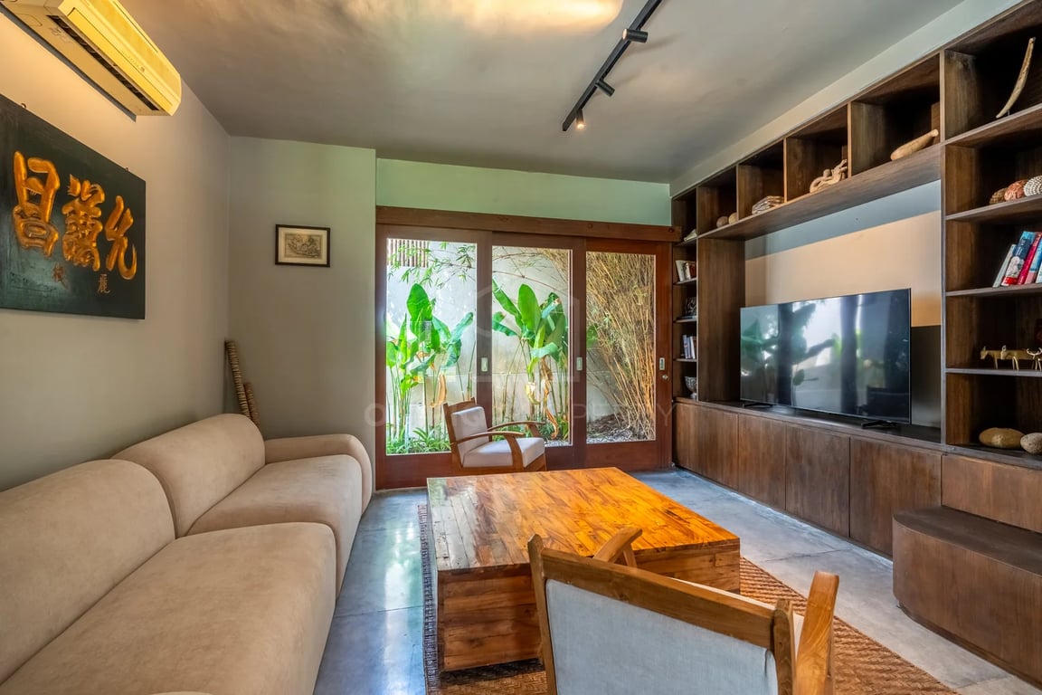 Oniriq Property